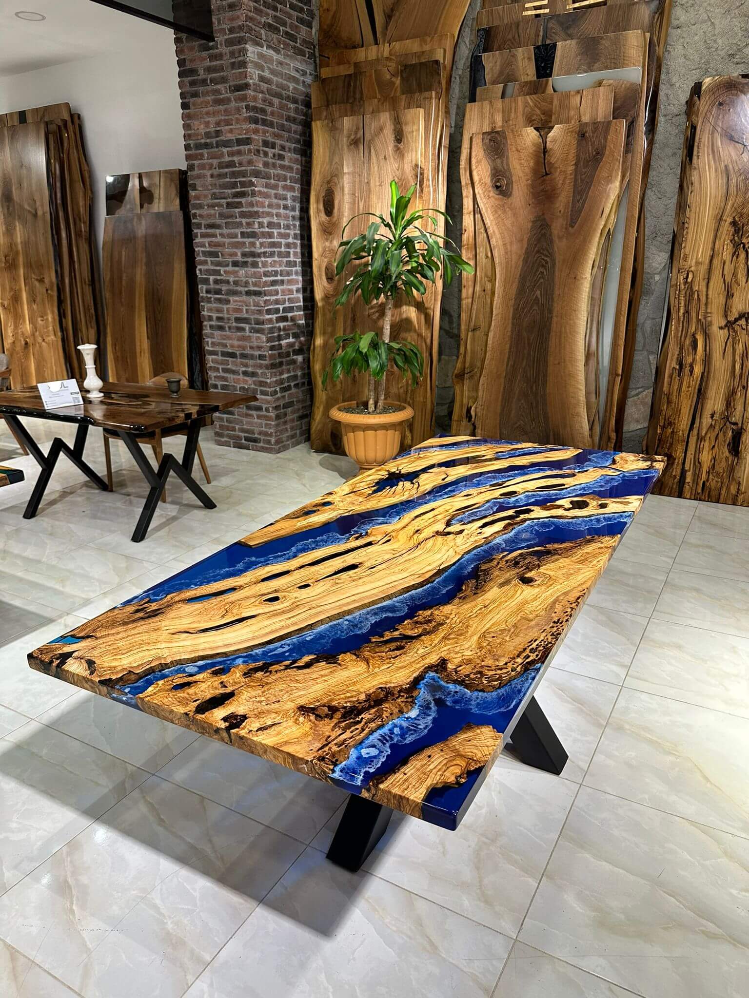 Epoxy 2024 timber table