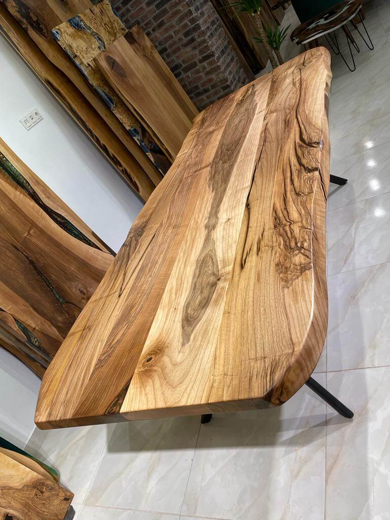 Live Edge Walnut Solid Wooden Table