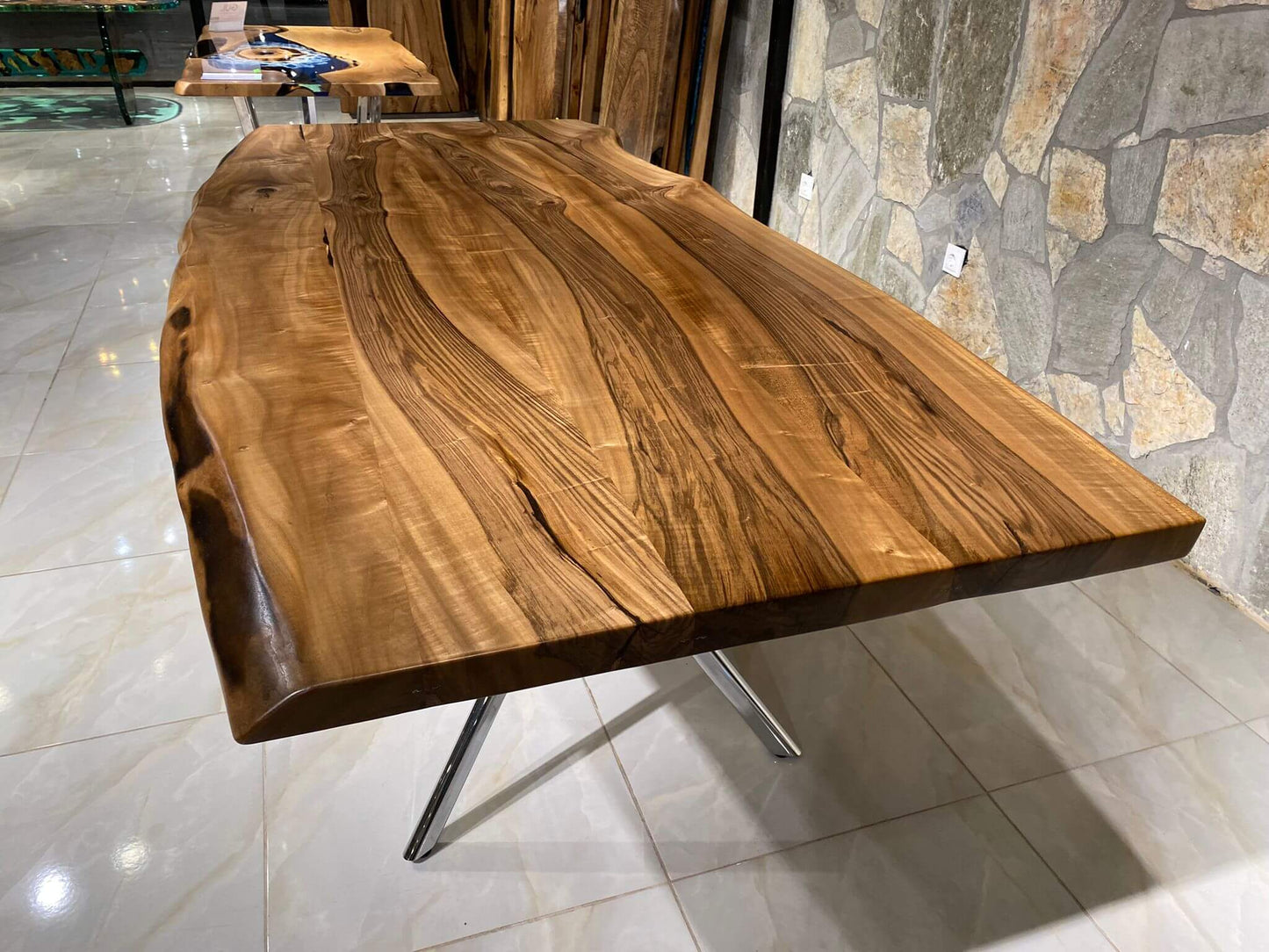 Walnut Solid Wood Table BTC 1094