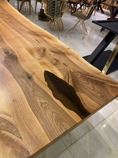 Walnut Table Btc 1038