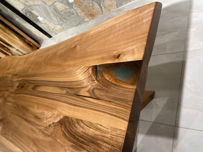 Walnut Table Btc 1089