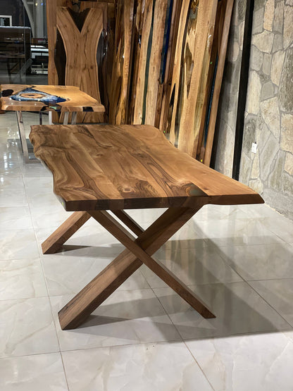 Walnut Table Btc 1089