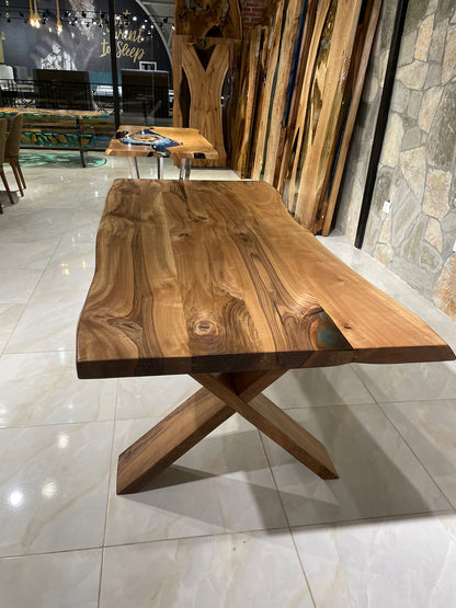 Walnut Table Btc 1089