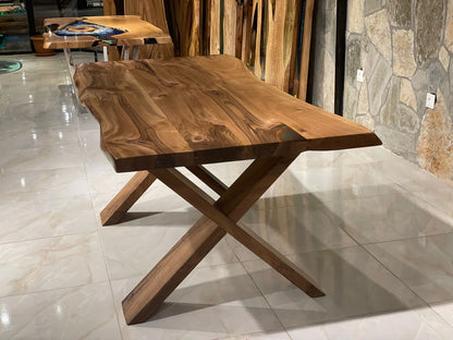 Walnut Table Btc 1089