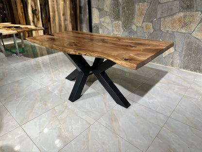 Walnut Table Btc 1102