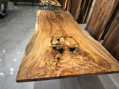 Walnut Table Btc 1116