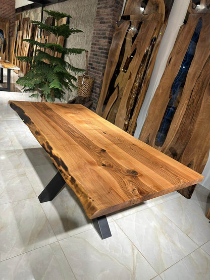 Walnut Table Btc 1121