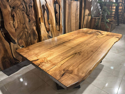 Walnut Table Btc 1126