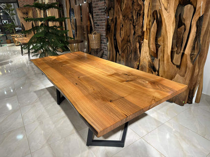 Walnut Table Btc 1127