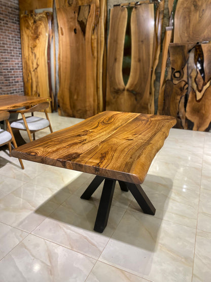 Walnut Table Btc 1155