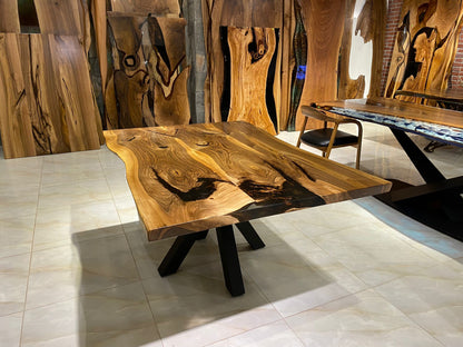 Walnut Table Btc 1157