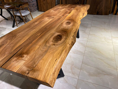 Walnut Table Btc 1176