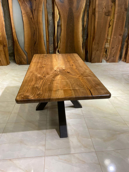 Walnut Table Btc 1177