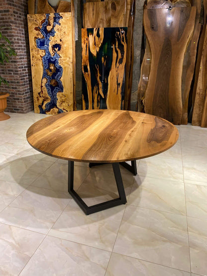 Walnut Table Btc 1183