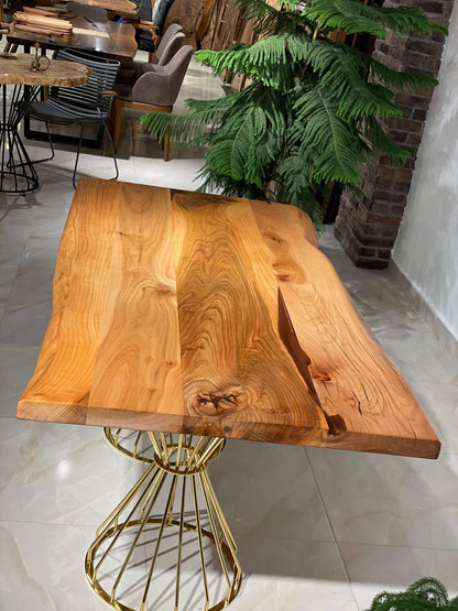 Walnut Table Btc 857