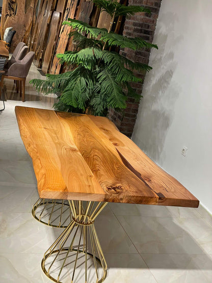 Walnut Table Btc 857