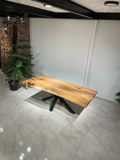 Walnut Table Btc 942