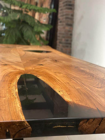 Walnut Table Btc 949