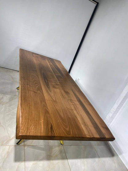 Walnut Table Btc 973