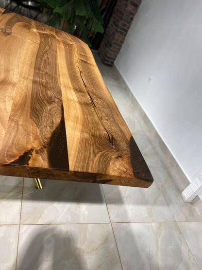 Walnut Table Btc 983