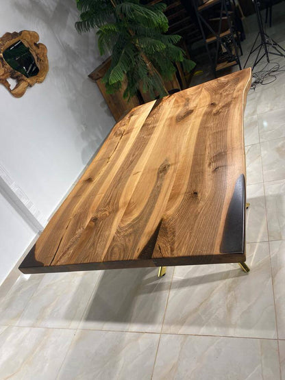 Walnut Table Btc 983