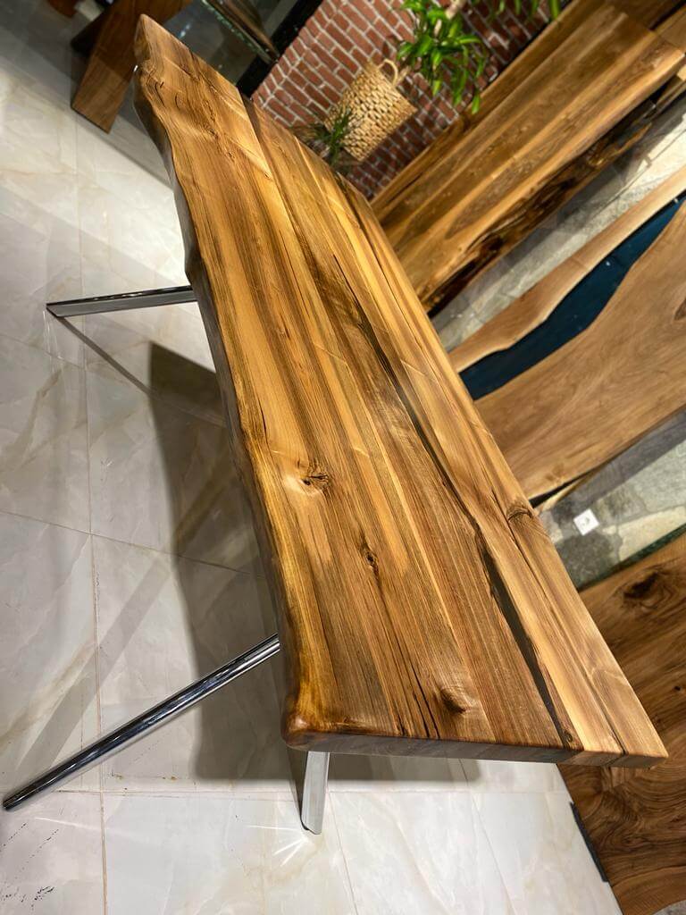 Walnut Table Btc 985 – Gul Natural