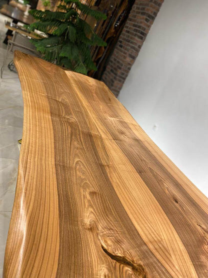 Walnut Table Btc 990