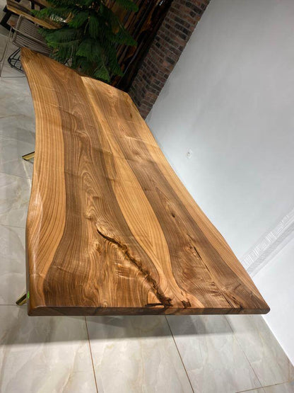 Walnut Table Btc 990