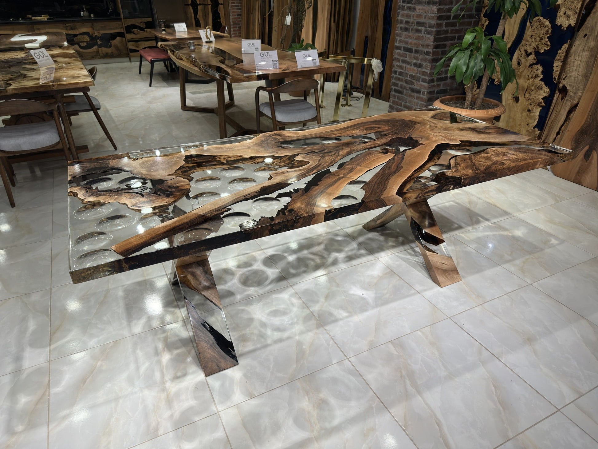Water Drop Pattern Epoxy Dining Table
