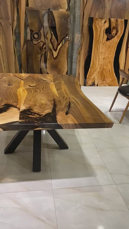 Walnut Table Btc 1157