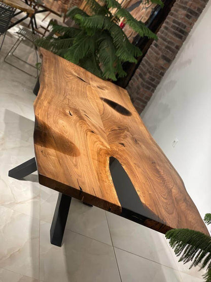 Walnut Table Btc 949