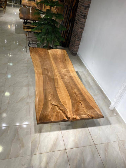 Walnut Table Btc 990