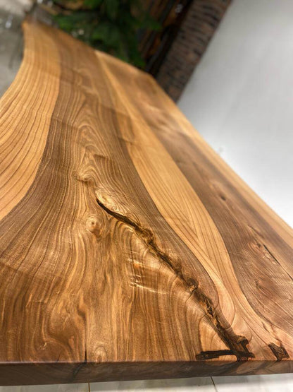 Walnut Table Btc 990