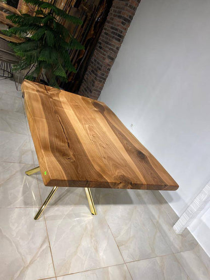 Walnut Table Btc 987