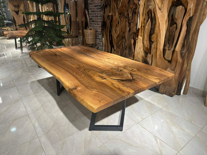 Walnut Table Btc 1126