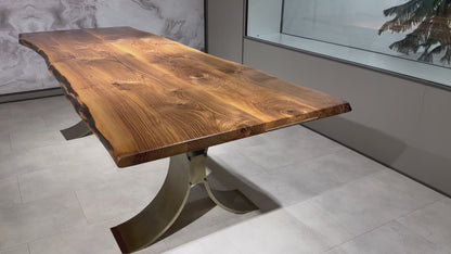 Walnut Table Btc 1151